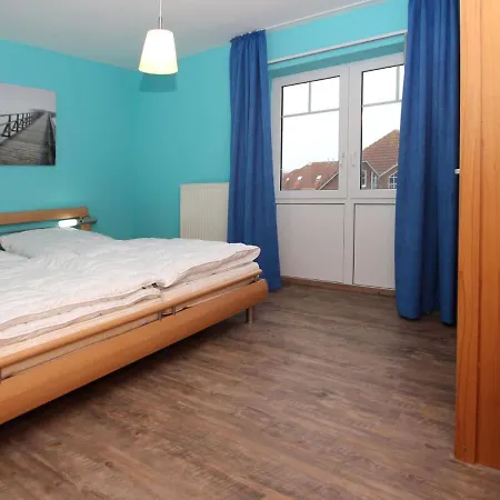 Apartament Apartment, *